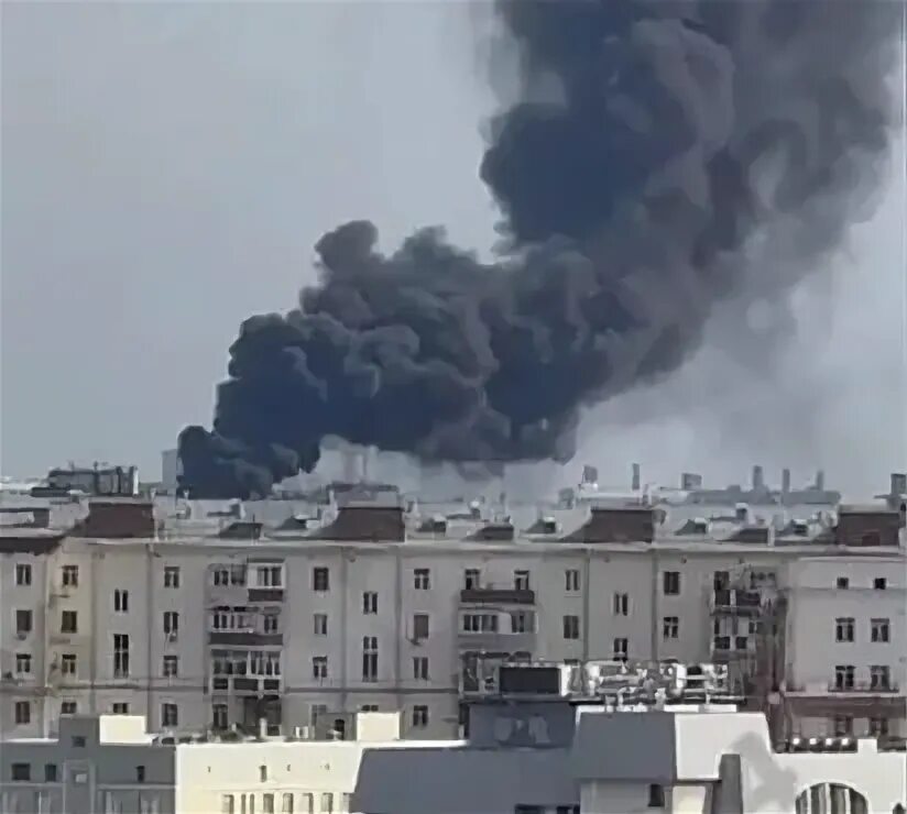 Пожар в санкт-петербурге. 24 июня пожар в москве. Пожар на пиротехнической фабрике в энсхеде. Пожар в лужниках. 24 июня пожар в москве.
