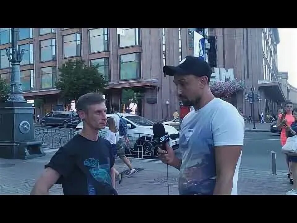 Найти зипу. Пицца чикаго зипуля. зипуля мужики внизу ловят окуня.