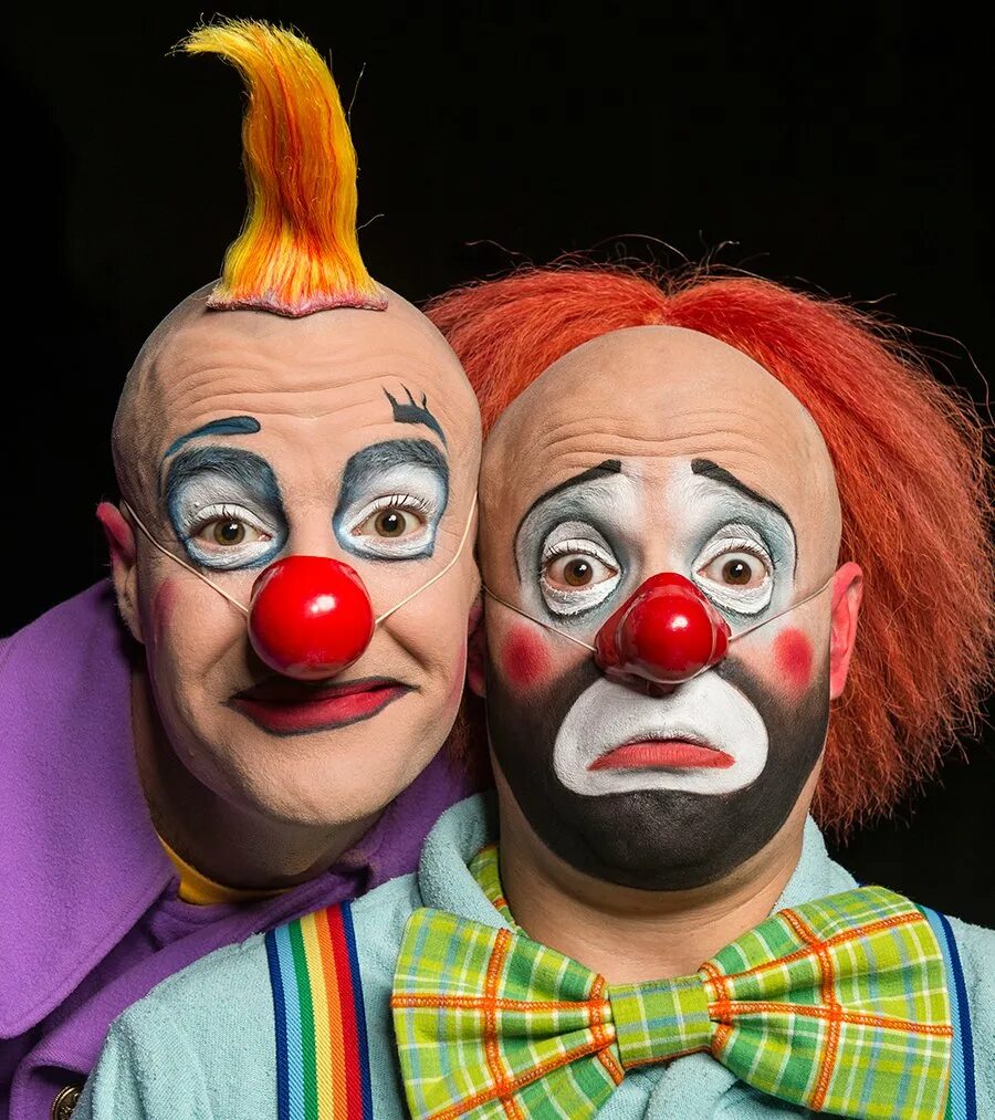 Клоунский грим. Клоуны. Два клоуна. Театральный грим. Клоуны mp3