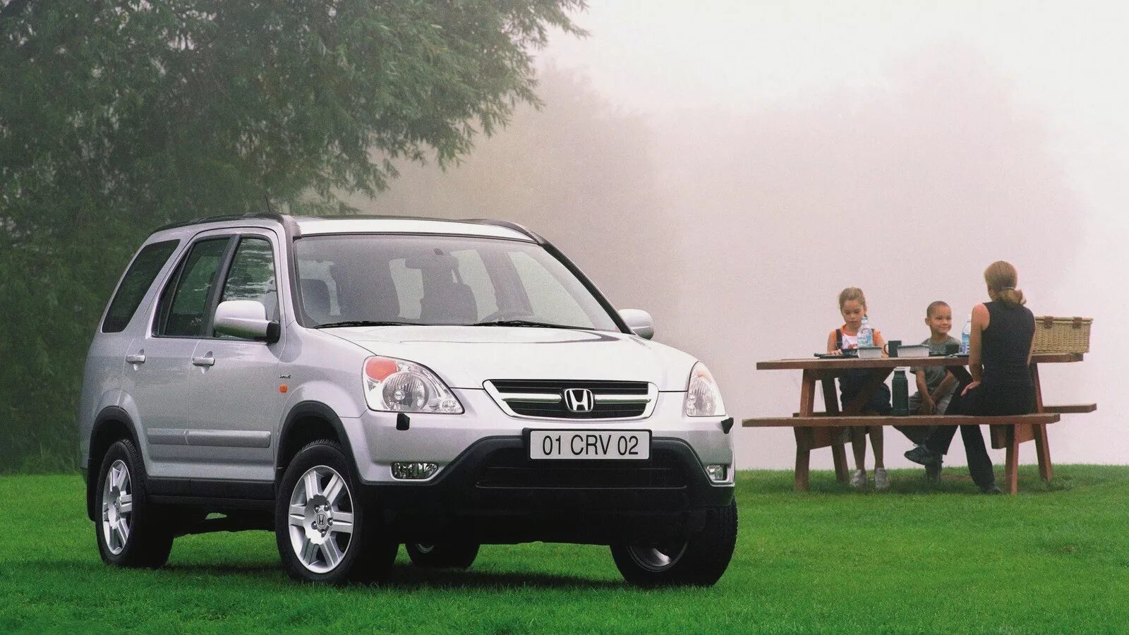 Црв 2002 года. Honda cr-v 2002-2006. хонда срв 2002. хонда црв 2 поколение. honda cr-v ii 2001-2006.