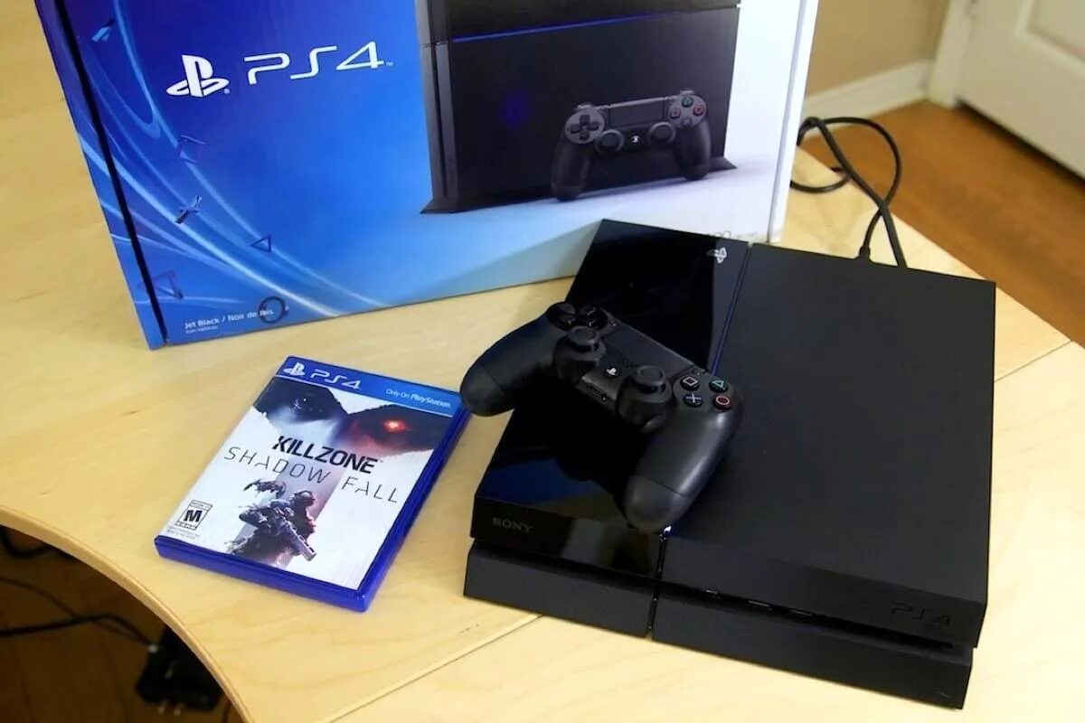 Сони ПС 4. Сони ps4 черная. Sony PLAYSTATION 4 Slim. Sony PLAYSTATION ps5 коробка.