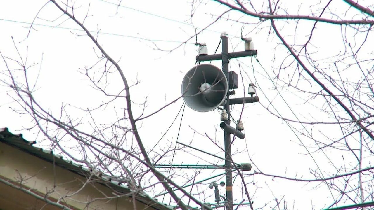 Звук сирена головного. Сирена в городе. Звук сирены головного. Оповещение жителей о ЧС. Звуки сирена голова.