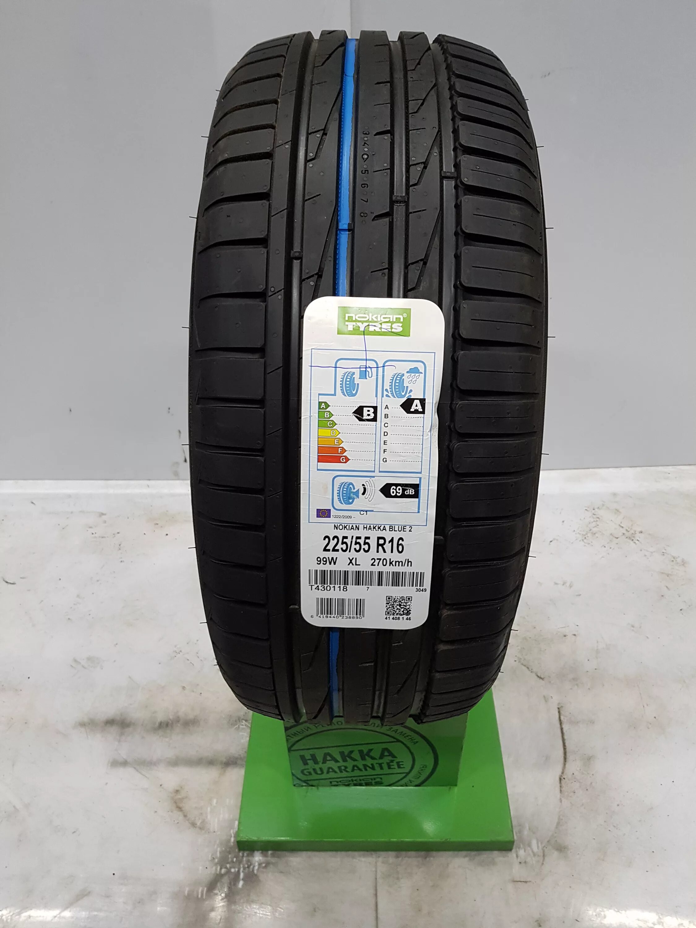 Nokian r16 лето. Nokian Hakka Blue 2. Нокиан 225/65/17 h 106 Hakka Blue 2 SUV XL. Nokian Hakka Blue 3. 215/65 R17 103h Nokian Hakka Blue 3 SUV XL.