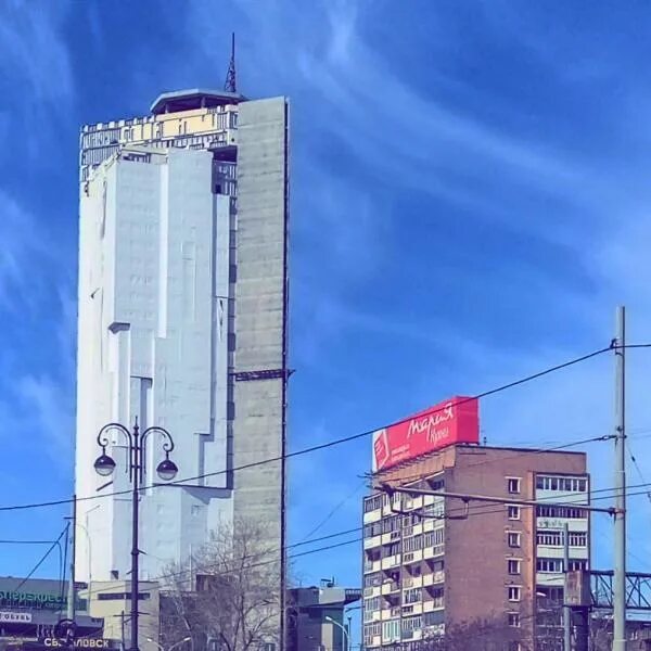 Недострой свердловск. Свердловск (торгово-деловой центр). Бизнес центр свердловск. Заброшенный небоскреб в екатеринбурге. Башня екатеринбург тц свердловск.