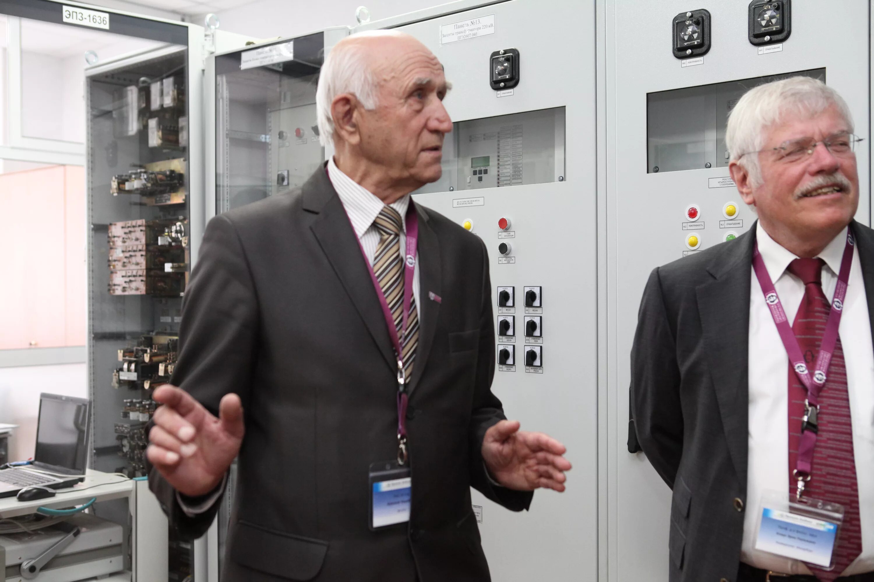 Профессор разработавший. Джон маккарти искусственный интеллект. Казань рустам ильсиярович фото. Astana laboratory. Профессор разработавший.