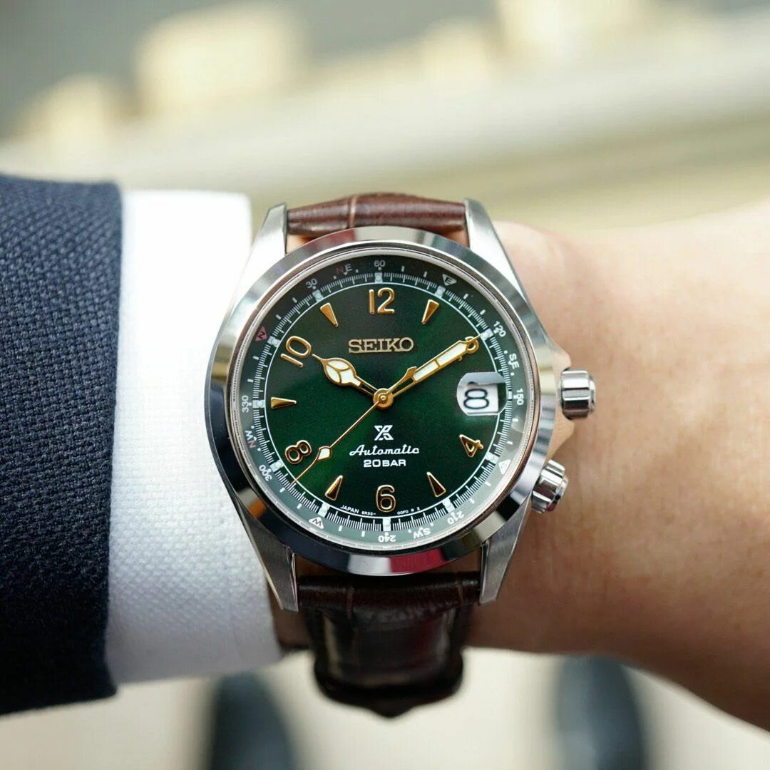 Часы seiko alpinist. Seiko c зелёный циферблатом. Seiko alpinist циферблат. Часы seiko alpinist. Зеленый альпинист.
