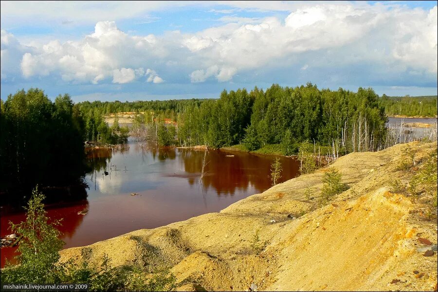 Дегтярск свердловская область купить. Медное озеро Дегтярск. Шламовое озеро Дегтярск. Река Исток Дегтярск. Озеро в Дегтярске Свердловской области.