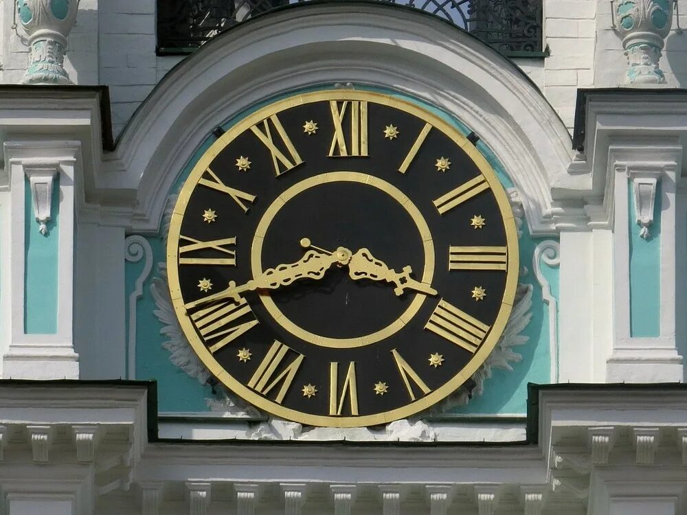 вильнюс часы