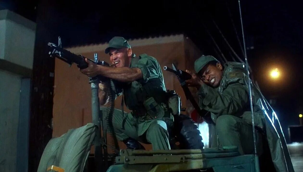 тор ван линген возвращение живых мертвецов 2. тор ван линген возвращение живых мертвецов 2. майкл кенуорти возвращение живых мертвецов. возвращение живых мертвецов 2 фильм 1988. возвращение живых мертвецов фильм 1988.