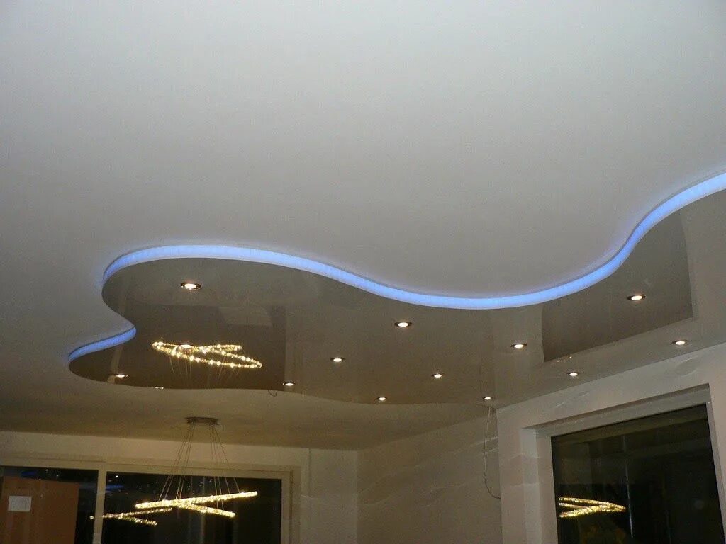 Светодиодная влагозащищенная лента Feron 4,4W/m 60LED/m 2835SMD синий 100M LS704
