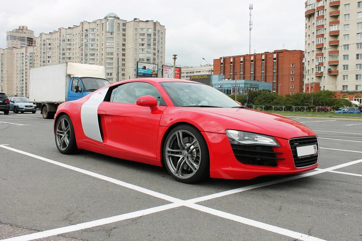 Ауди r8 2008. Audi r8 v8 2008. Audi r8#. Ауди р8 красная. Купить ауди в петербурге