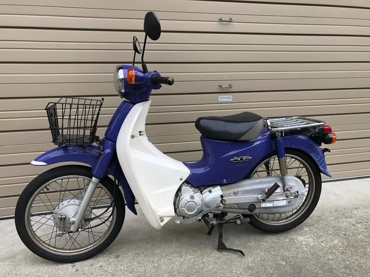 Купить хонда супер каб. Honda super Cub 110. Honda Cub 110. Honda Cub 50. Honda super Cup 50.