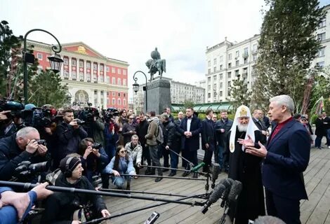 Апрель св