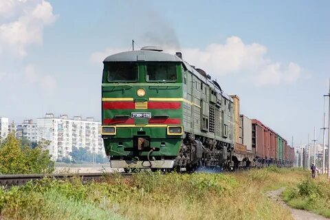 Тепловоз 2тэ10м