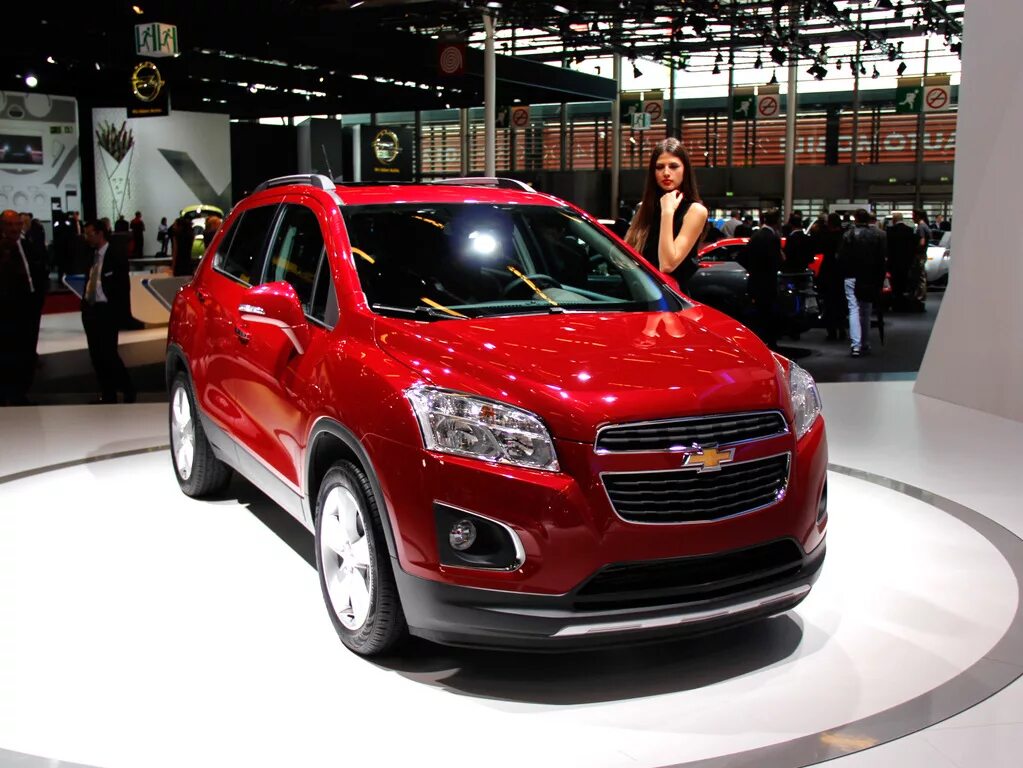 Кроссоверы тула. Chevrolet Trax 2022. Chevrolet Trax/Tracker. Chevrolet Trax 2021. Chevrolet Trax 2024.