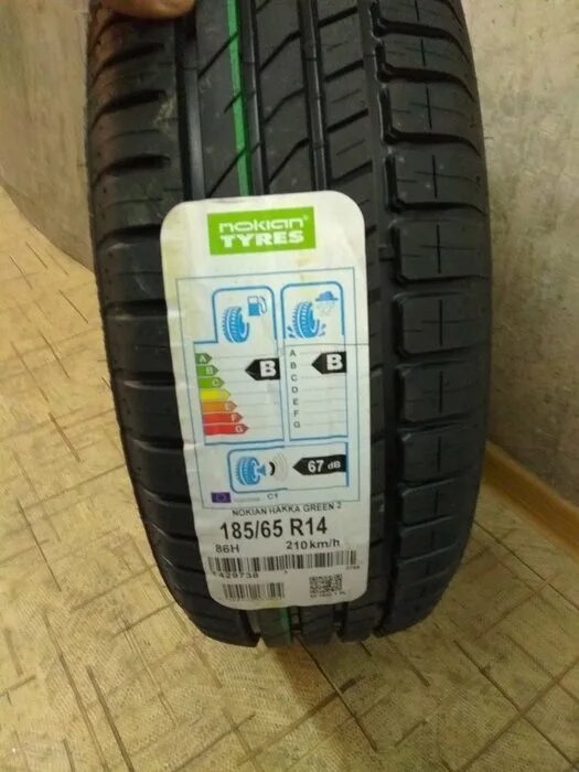 Nokian green 2. Евроэтикетка Nokian Hakka Green. Nokian Hakka Green 2 евроэтикетка. Евроэтикетка Хакка Грин 2. 185/60/14 Нокиан хака Грин 3.