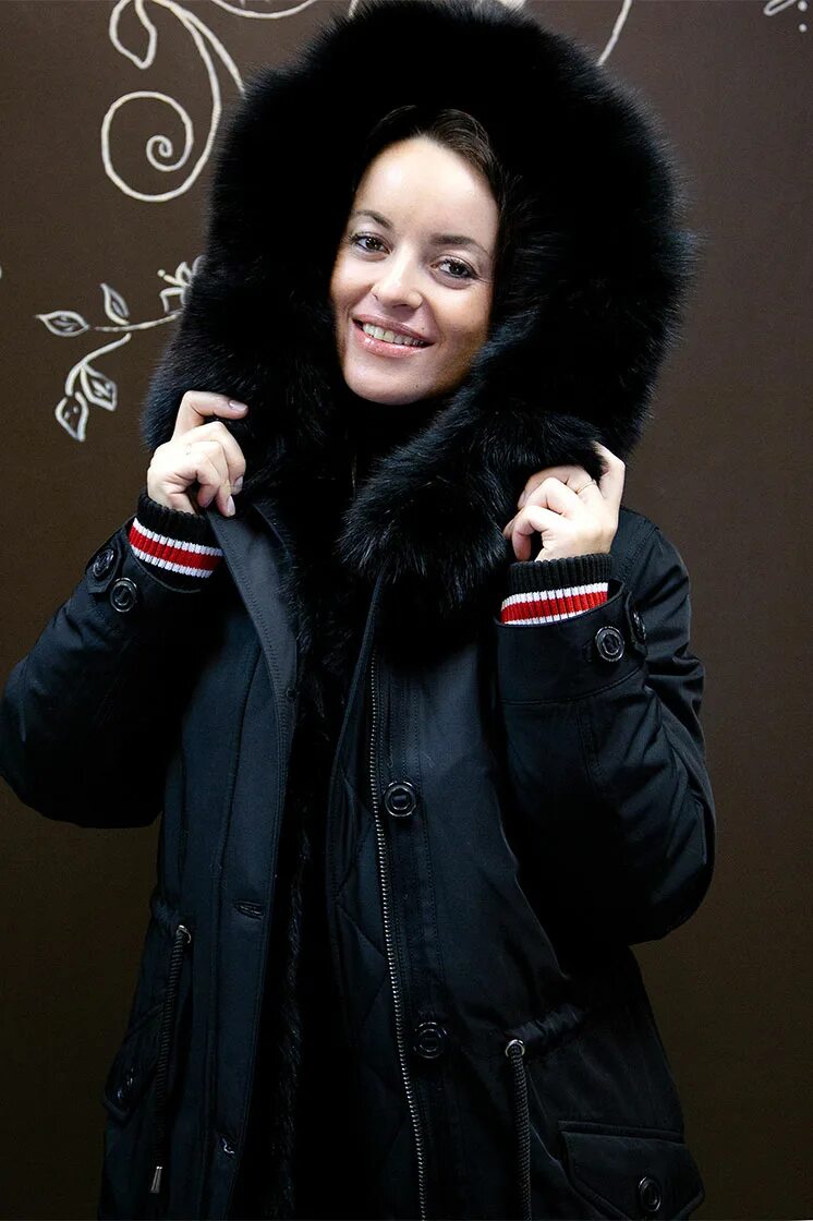 Тверская меховая компания за шубой. Шуба из меха панды. Выставка шуб. Магазин тепло тверь. Мех тверь.