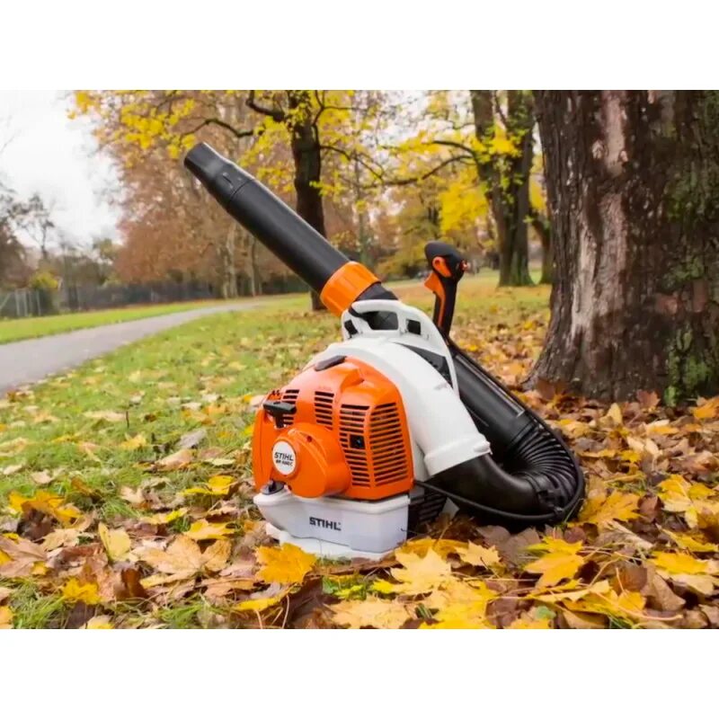 Ветродуйка бензиновая для уборки листьев цена. Воздуходувка Stihl br 800. Садовый пылесос штиль бензиновый. Воздуходувка br 700 Stihl (инв.2315). Воздуходувка бензиновая аккумуляторная 2023.