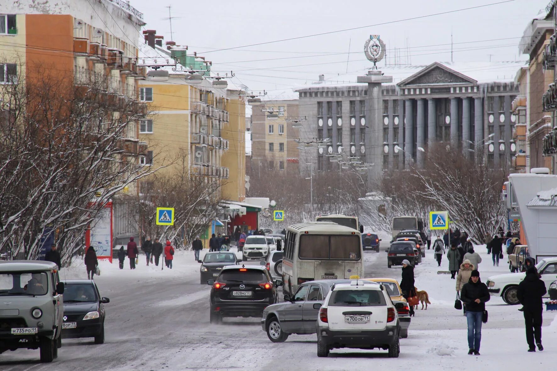 Воркута центр города. Город Воркута Республика Коми. Воркута население 2000. Воркута город 2020. Центр город республики коми