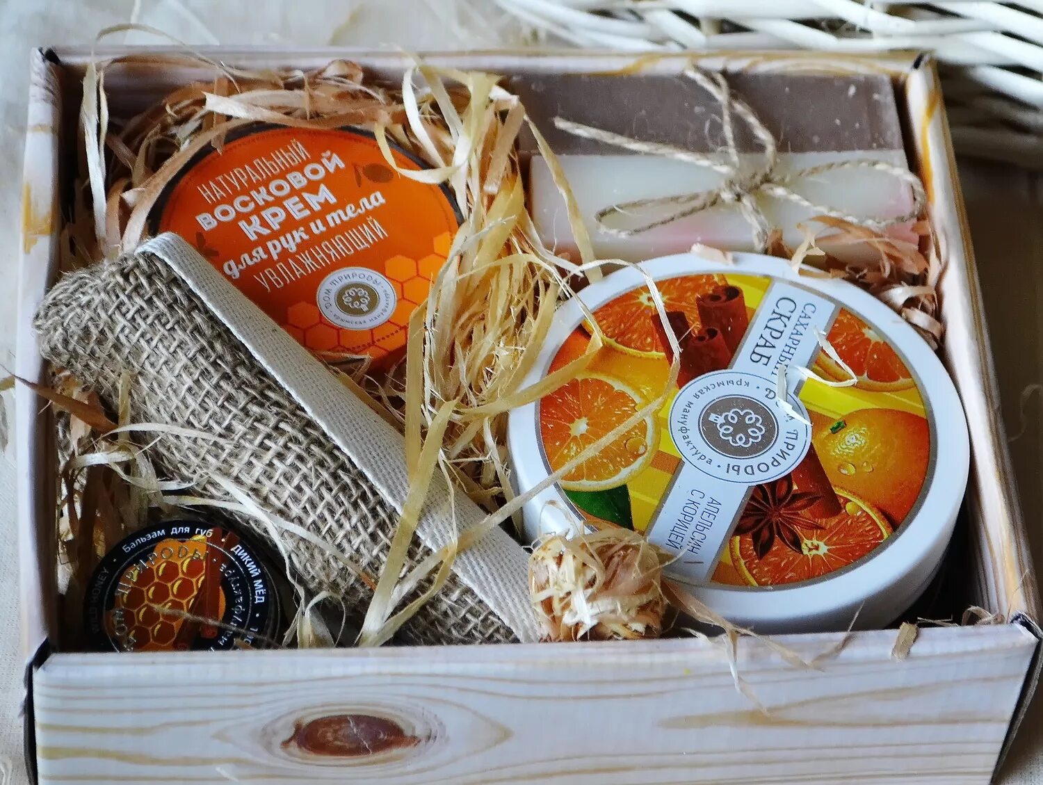 подушки зарайской фабрики. эмиль циндель мануфактура музей. дом мануфактуры симферополь. литейный даниловская мануфактура. дом мануфактуры симферополь.