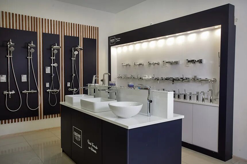 Шоурум Grohe Tashkent. Showroom Grohe. Grohe шоу рум. Магазин сантехники Грое. Купить сантехнику гроя