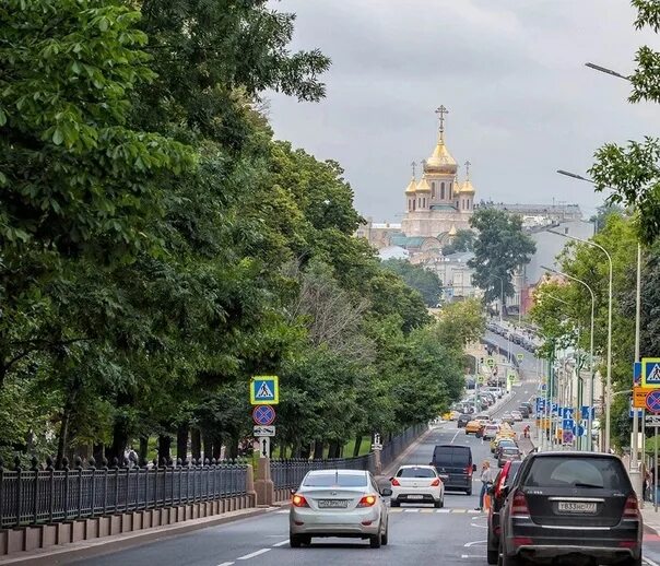 Длина бульварного кольца. Бульварное кольцо Москвы. Бульварное кольцо улицы. Бульварное кольцо Кропоткинская. Бульварное кольцо бульвары Москвы.