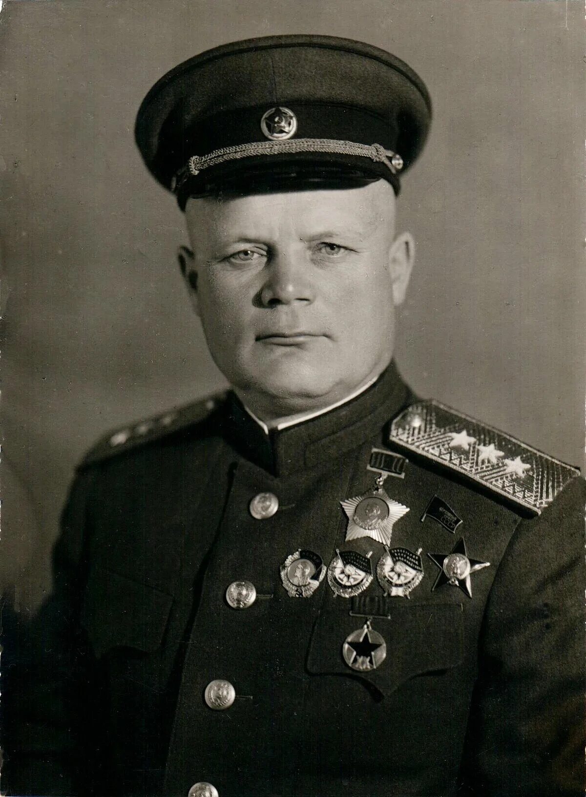 рокоссовский маршал польши. генералы 41 года. рокоссовский константин константинович (1896–1968). генералы 41 года. горбатов александр васильевич.