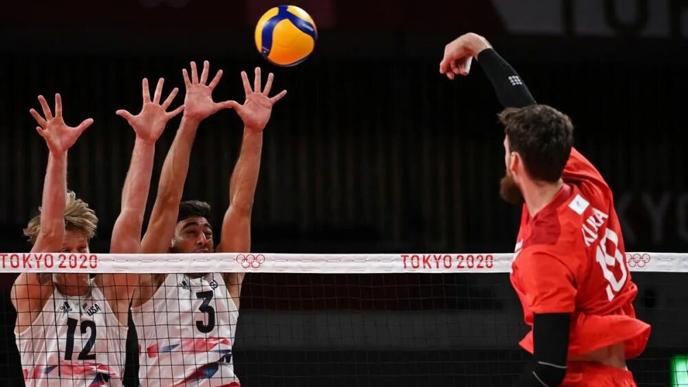 Волейбол олимпиада. Волейбол токио. Пляжный волейбол олимпийские игры в атланте 1996. Игорь кобзарь сборная россии по волейболу. Сборная россии по волейболу мужчины олимпиада 2020.