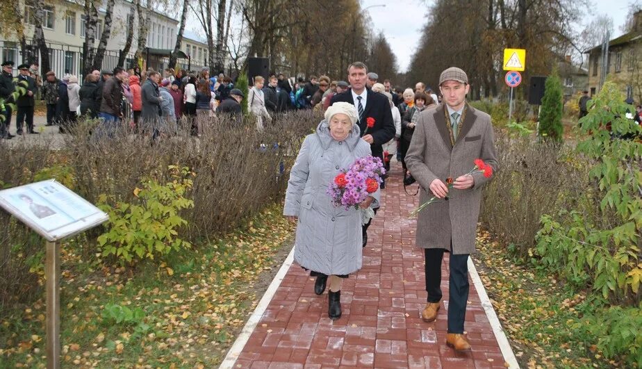 Товарково Калужская область Дзержинский район. Поселок Товарково Дзержинский район. Поселок Товарково Калужская область. Пос Товарково Дзержинского р-на Калужской обл. Погода товарково калужская область на 10 дней