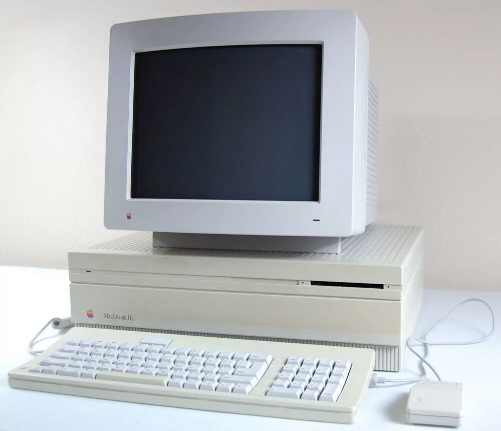 Old computer. Макинтош компьютер Apple. Макинтош компьютер Apple 1990. Apple Macintosh IIFX. 1990 Год. Apple Macintosh 2.