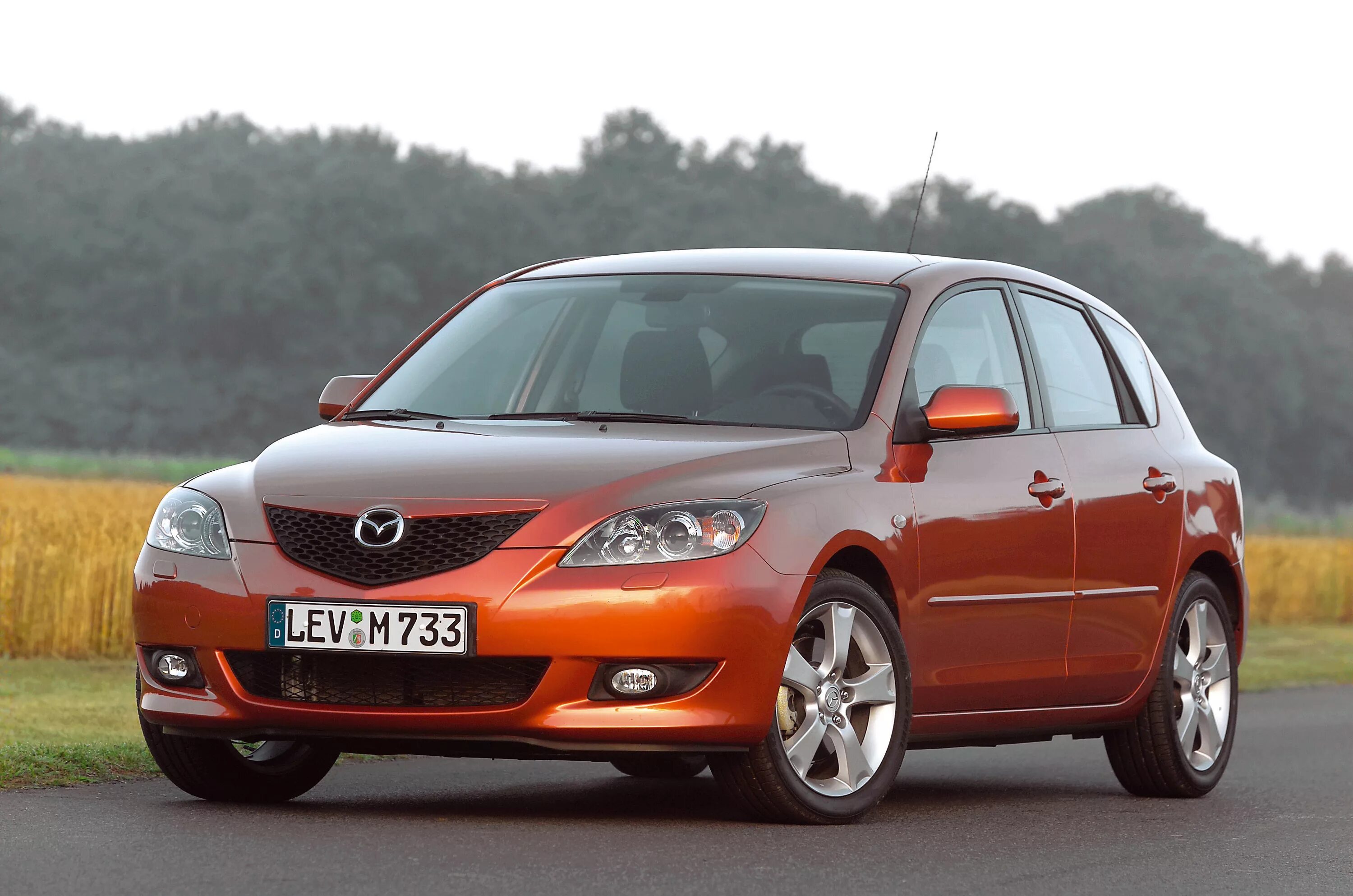 Мазда 3 хэтчбек 1.6. Mazda 3 (BK) 2003-2009. Мазда 3 BK 2004. Мазда 3 хэтчбек 2003. Мазда 3 1,6 2003-2006.