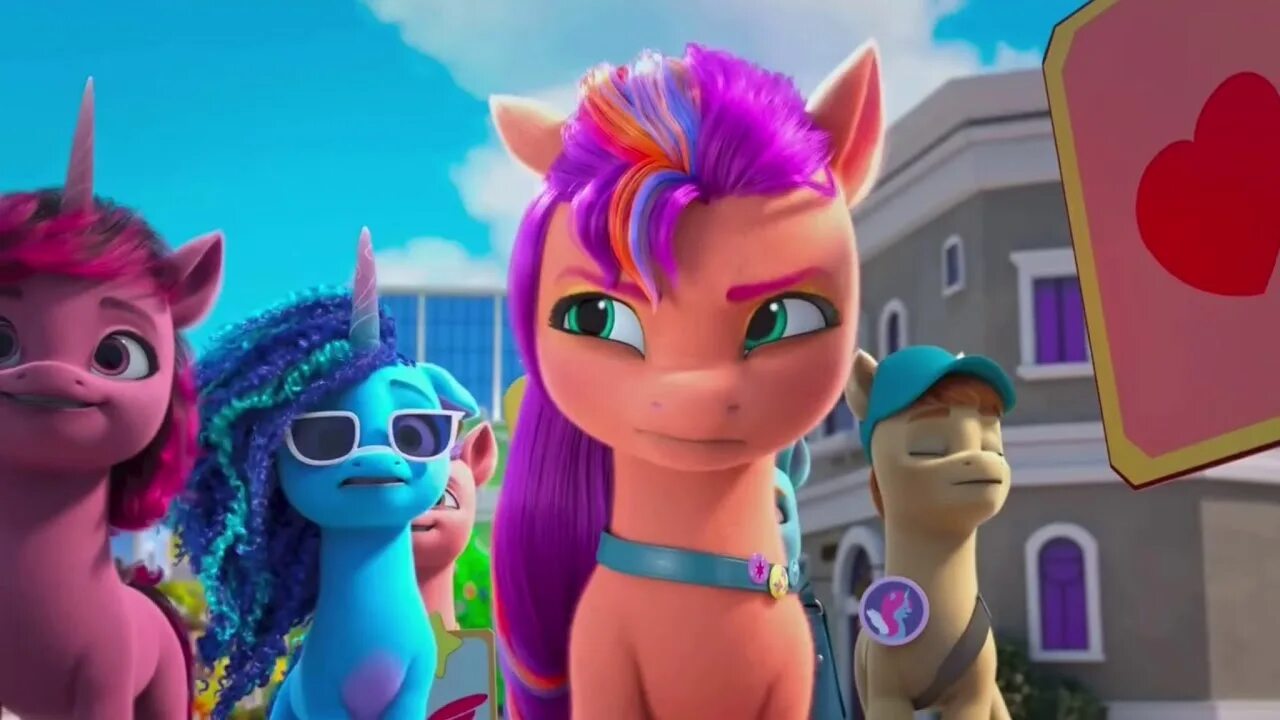 My little pony make your mark 2022. My little pony: зажги свою искорку. Поджечь пони. Пони зажги свою 1. Спарки пони.