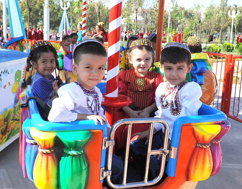 город дашогуз туркменистан. дашогуз туркменистан базар. дашогуз чумли. государственная миграционная служба туркменистана. дашогуз туркменистан школа #3.