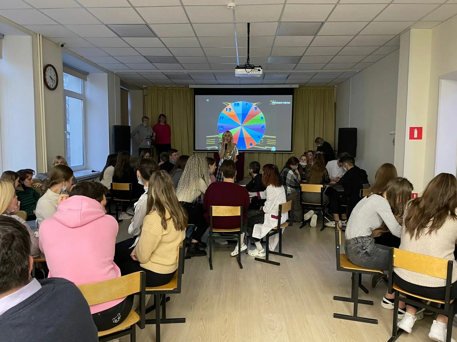 , 2. Заведение техникум москва. Московский колледж красивый. Училище олимпийского резерва 1 москва. Мед колледж ленинский проспект.