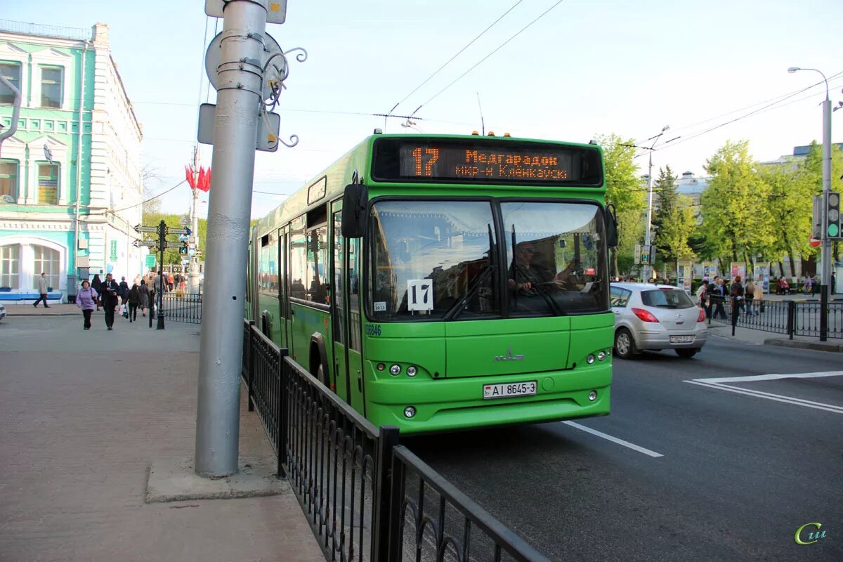 42 автобус гомель. МАЗ 105.465. Автобус МАЗ Гомель. Автобус МАЗ 105. Автобус МАЗ 105 465.