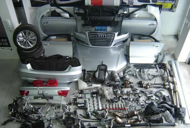 Привод ауди q5 кватро. Оригинальные запчасти ауди. Оригинальные запчасти ауди. Ауди машина запчасти. Платформе mlb evo audi a8.