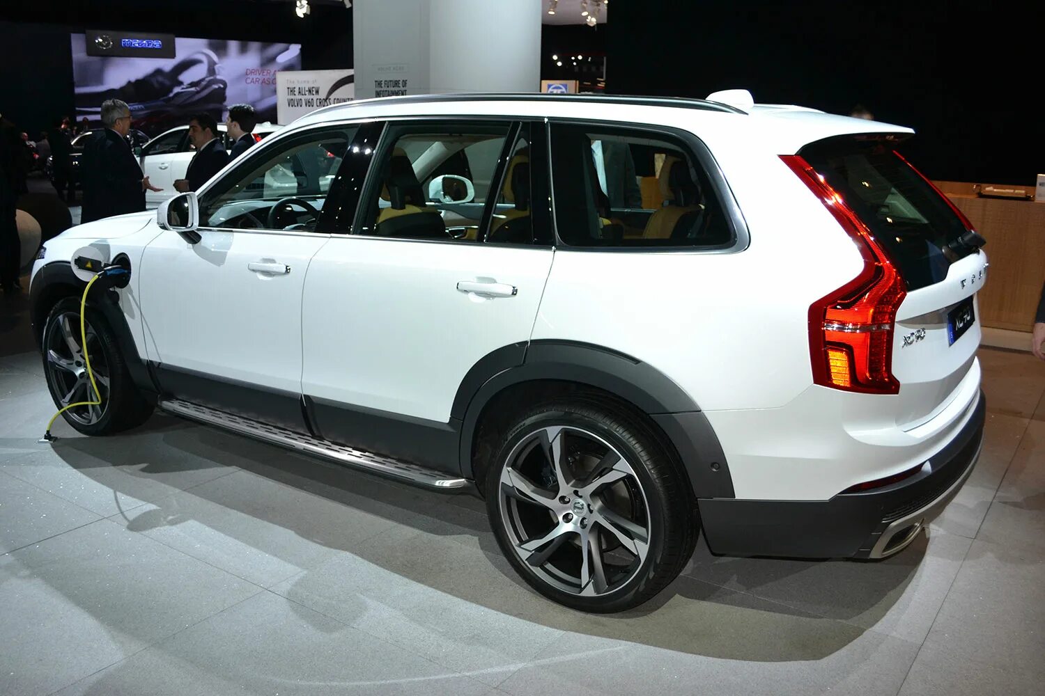 Volvo xc90 ii. Volvo xc90 t8. Volvo xc90 2021. Volvo xc90 гибрид. Volvo xc90 гибрид.