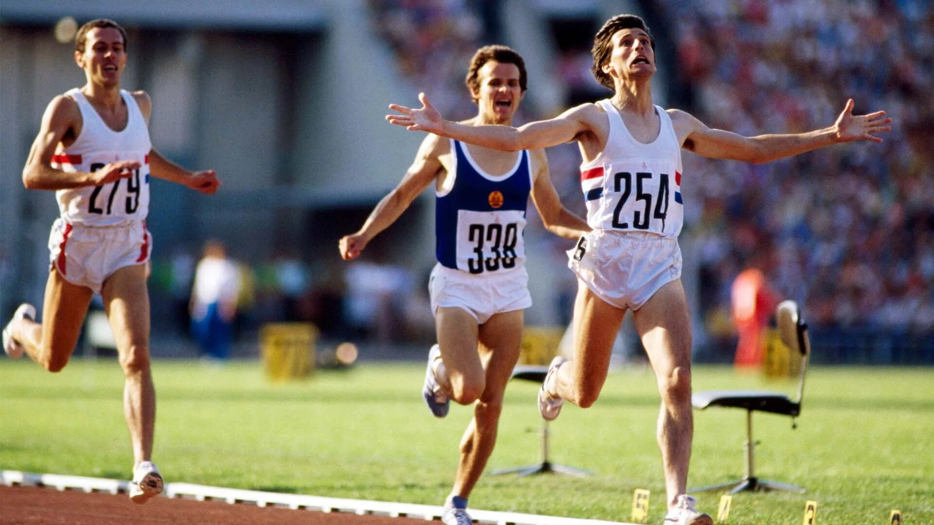Спортсмены 80. Олимпиада-80 в москве. спортсменыъолимпийских игр 80. олимпийские игры 1980. спортсмены олимпийских игр 1980.
