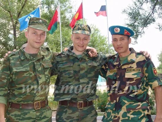 За связь песня слушать. День связиста. Песня за связь армейская. День связиста. Про связь слушать.