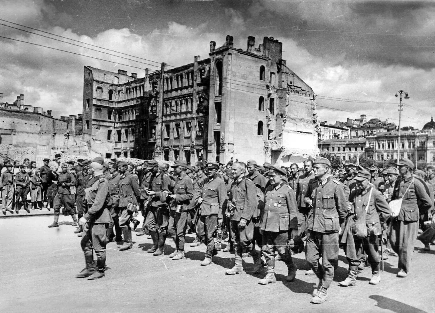 Немецкие города времен великой отечественной. Освобождение Киева 1943. Освобождение столицы Украины Киева (6 ноября 1943 г.). Киев 1943 год. Освобожденный Киев 1943.