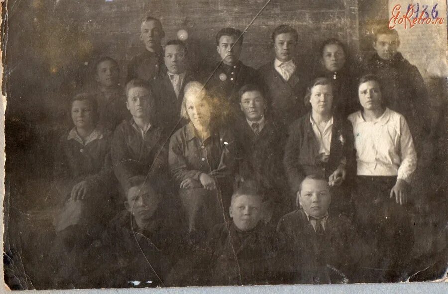 Советские школьники 1930. Школа 1930 годов в ссср. Школа 1439 1936. Школа 1936 года. Групповое фото ссср.