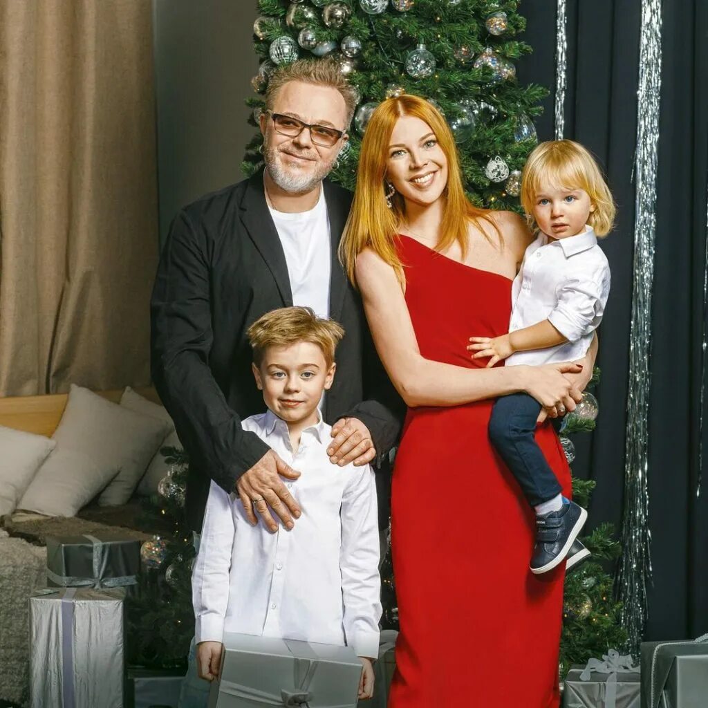 Наталья подольская и пресняков. Сколько преснякову и подольской. Владимир пресняков и наталья подольская. Дети натальи подольской и владимира преснякова. Наталья подольская и пресняков.