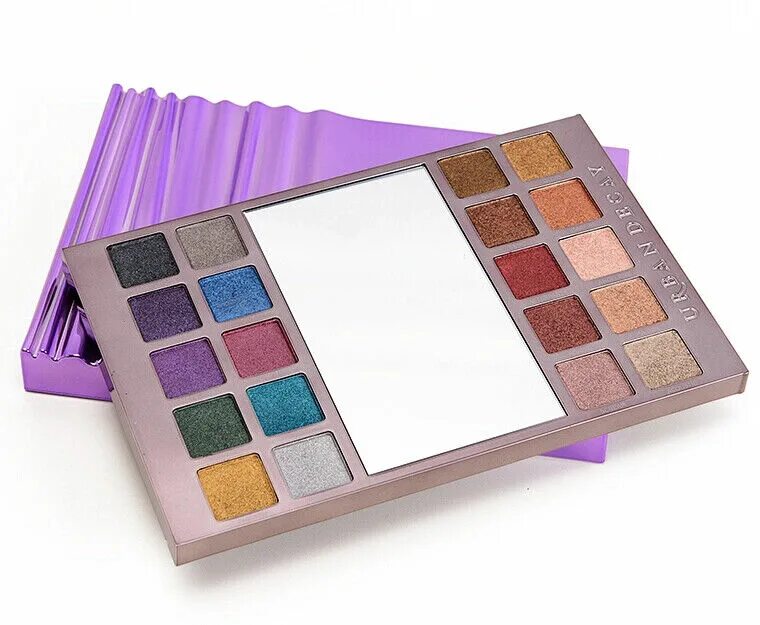 Huda beauty desert dusk palette. Наташа денона 28 палетка. Большая палетка теней mac. Палетка теней 56 цветов. Палетка нюдовых теней.