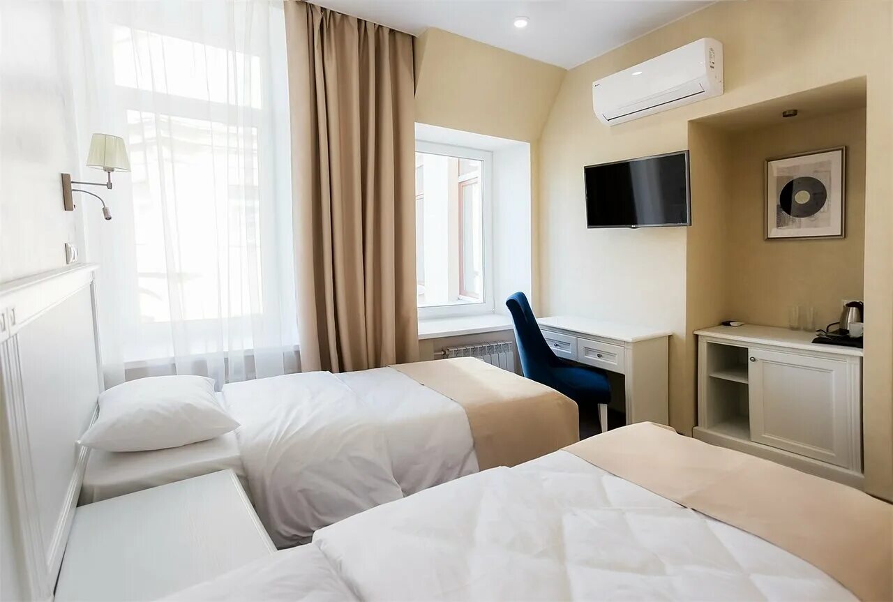 двухместный номер в хостеле. хостел двухместный номер. космос 3 москва гостиница. хостел авиатор москва. хостел артист на курской москва.