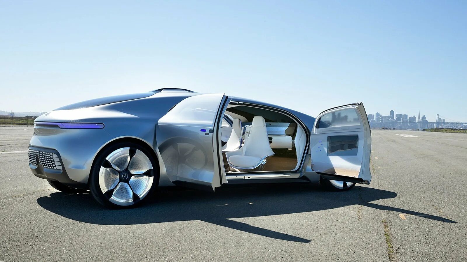 Автономный беспилотный. Mercedes-Benz f 015. Мерседес самоуправляемый. Volvo электрокар Concept. Беспилотный Мерседес.