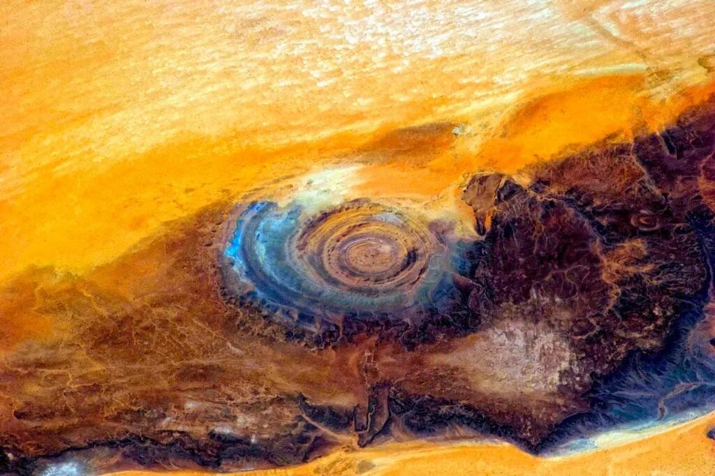 Глаз пустыни 2. Ришат (глаз сахары). мавритания. геологическое образование ришат сахара мавритания. структура ришат глаз сахары. структура ришат в мавритании.