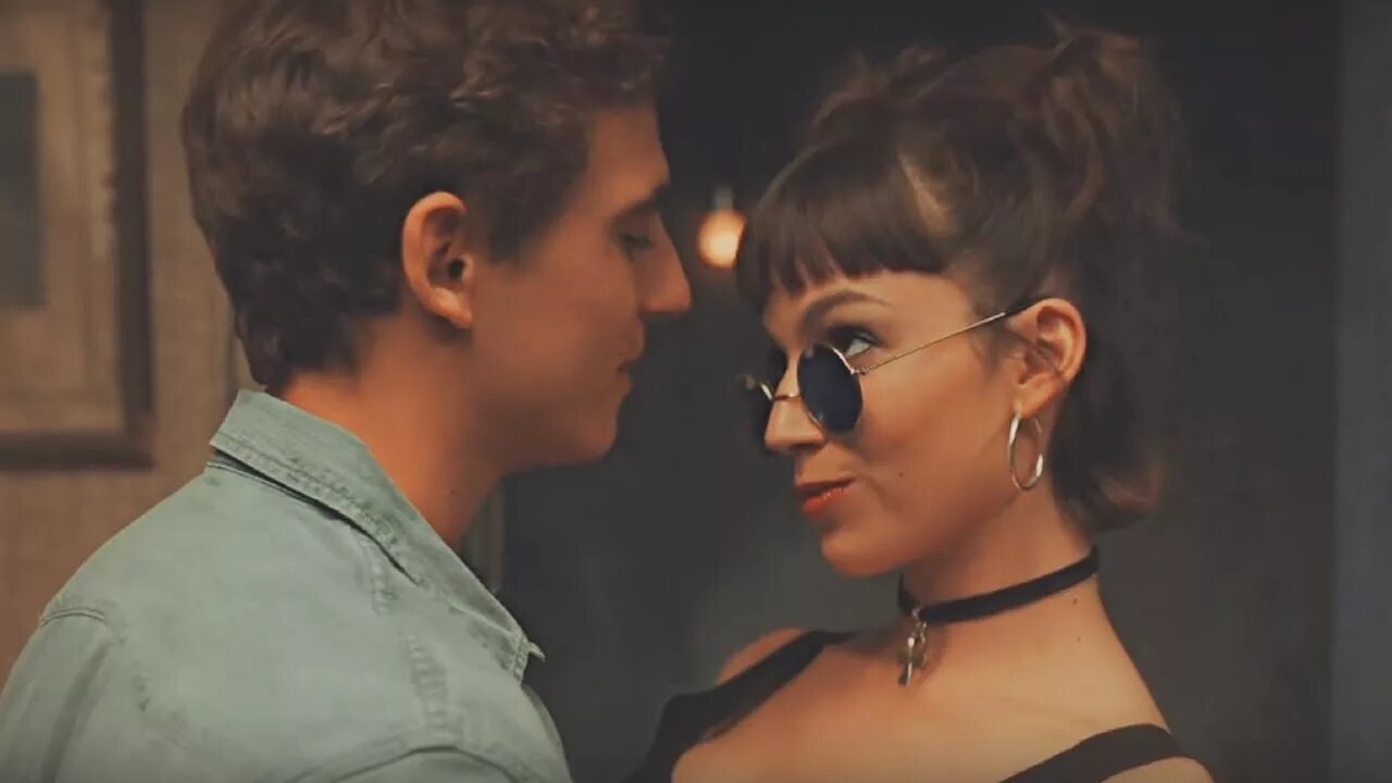 Бумажный дом сериал токио. Токио и рио бумажный дом. Токио и рио бумажный дом. Бумажный дом сериал рио токио найроби денвер. Токио 3 сезон бумажный дом.