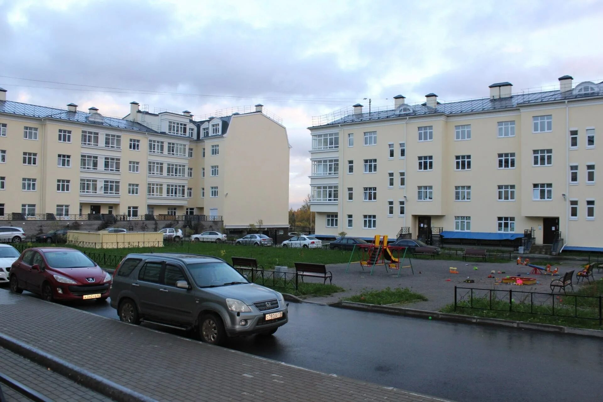 Пушкин улица ленинградская 21. Трешка в спб. Спб пушкинский район славянка ул. Церковная д. ,.