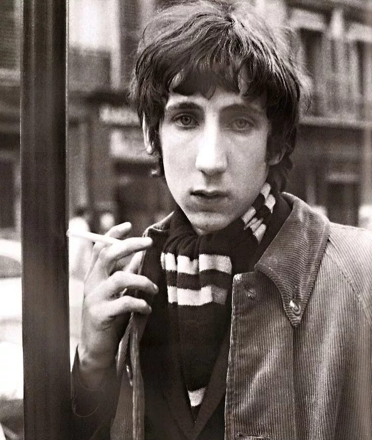 Pete townshend. Пит Таунсенд. Пит Тауншенд the who. Пит Таунсенд в молодости. Пит Таунсенд британский гитарист.