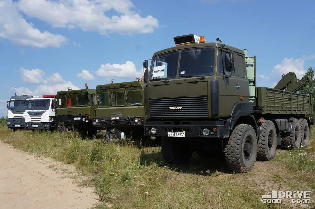 Минский колесный тягач. Грузовик Волат МЗКТ-5002. Волат шасси МЗКТ. МЗКТ Волат тягач. МЗКТ Волат самосвал.